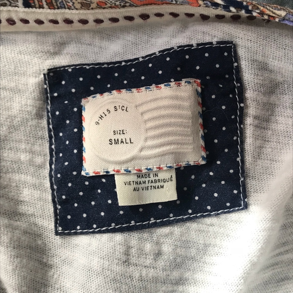 Anthropologie postage stamp white Henley shirt - Picture 5 of 6